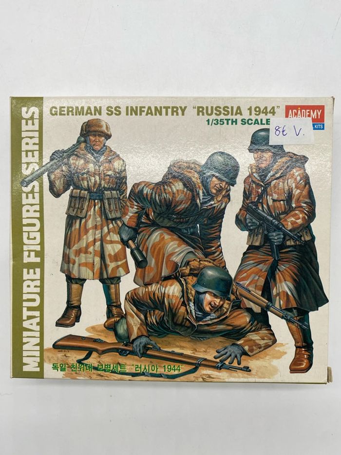 Academy maquette German ss infantry russia 1944