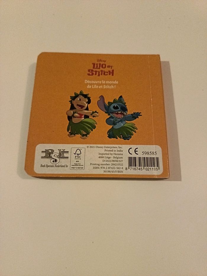 Mini livre Lilo et Stitch - photo numéro 2