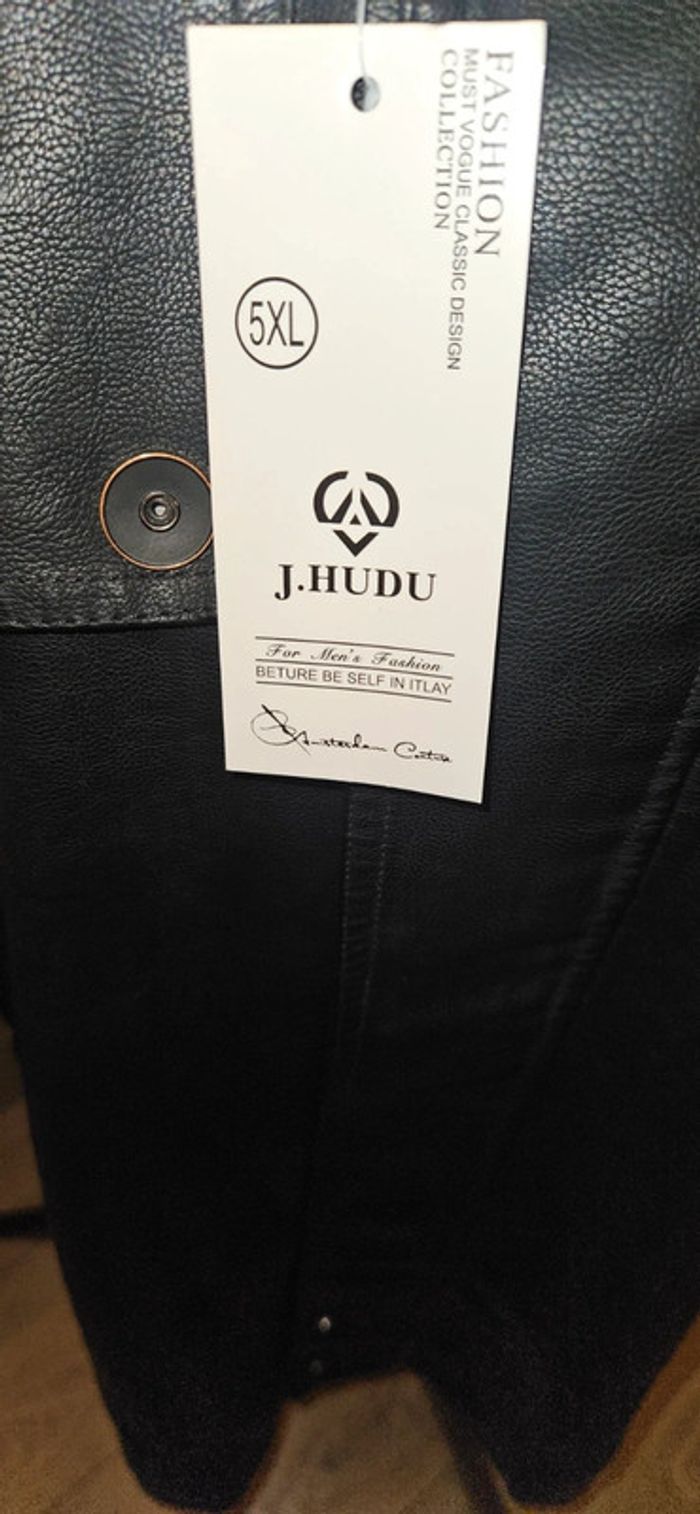Veste type cuire - photo numéro 2