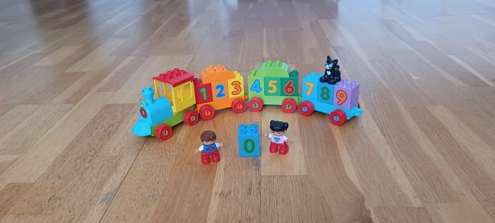 Duplo 10847
Le train des chiffres