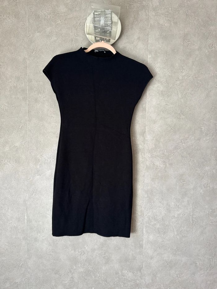 Petite robe noir Zara taille M - photo numéro 6