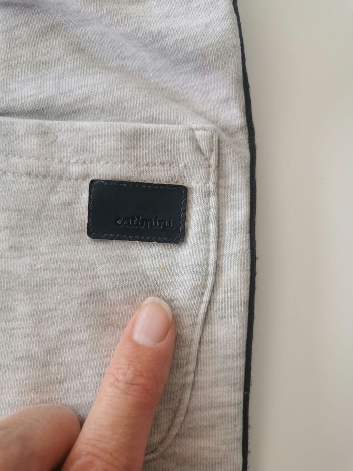 Short garçon 2ans catimini le pantalon et la veste offert - photo numéro 4