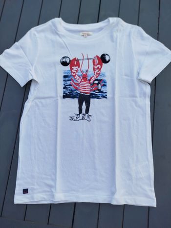 T shirt