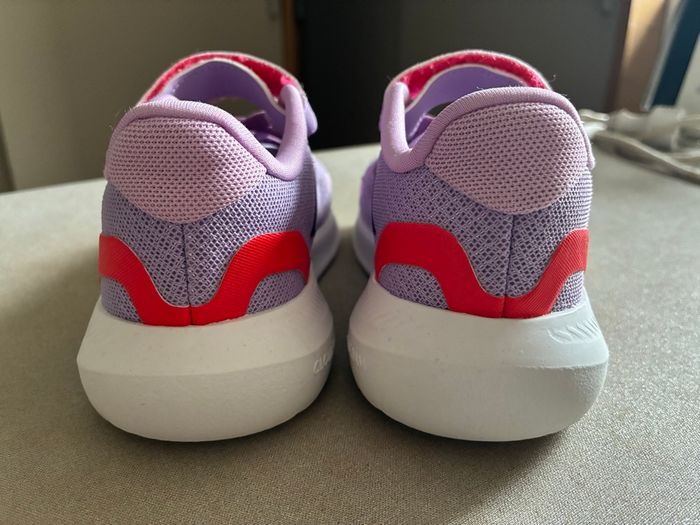 Baskets Adidas - lafrippe65 - photo numéro 2