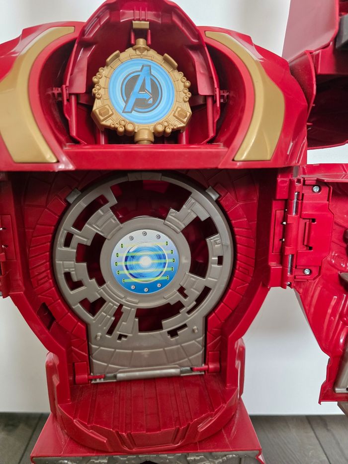 Avengers Infinity War-Quartier général Hulkbuster - photo numéro 5