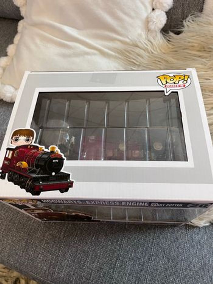 Funko pop Harry Potter hogwarts express engine - photo numéro 2