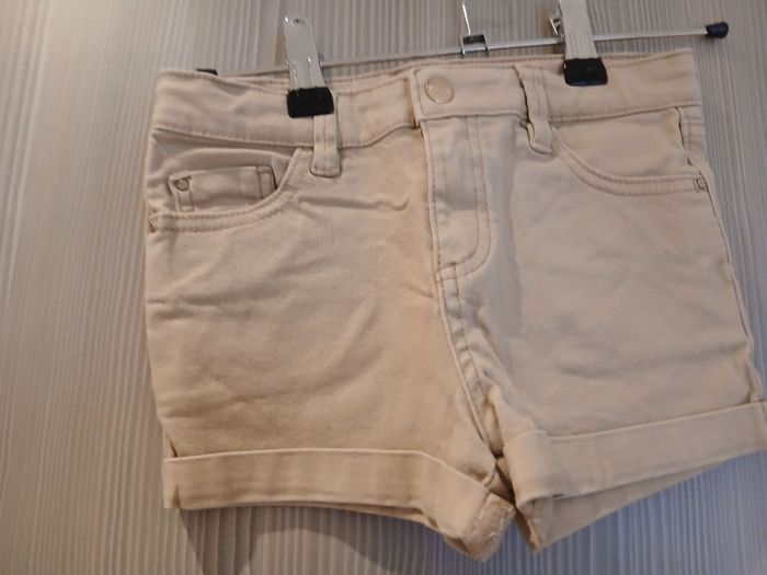 Short Mayoral 6 ans fille