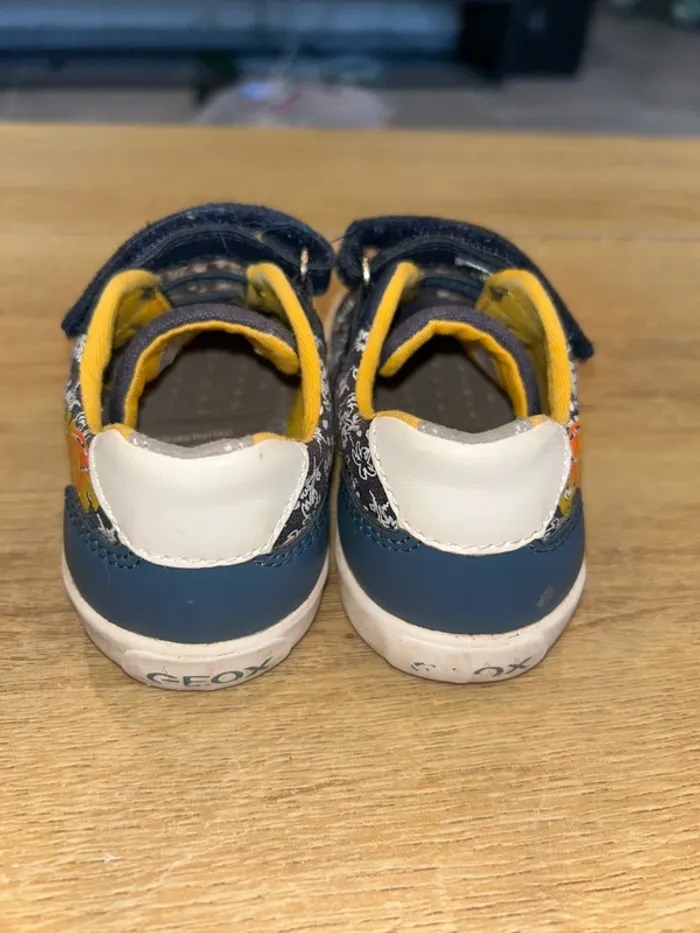 Chaussures basket Geox très bon état 22 - photo numéro 3