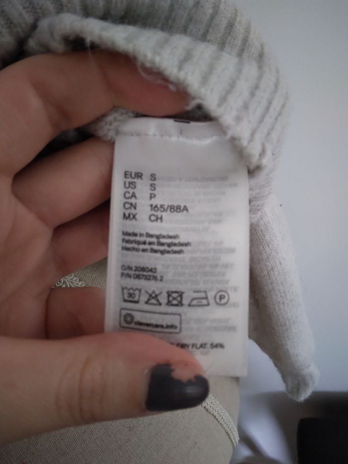 Pull épaule dénudé - photo numéro 4