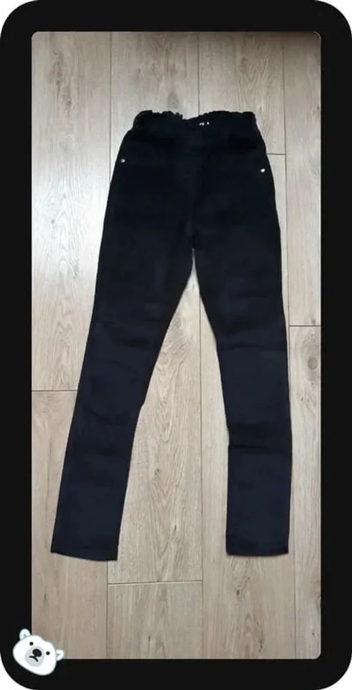 Pantalon tregging velours noir tape à l'oeil 12 ans neuf