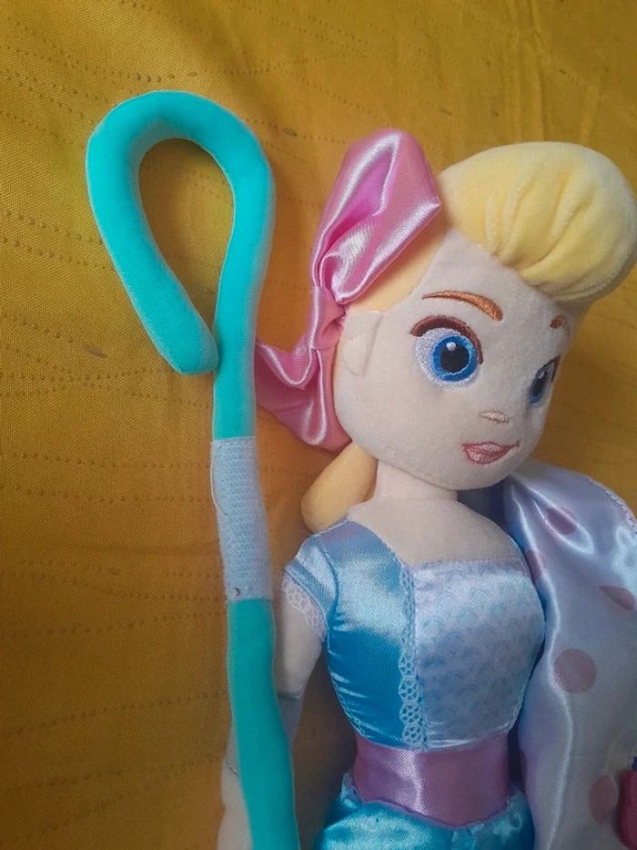 Lot de 2 Peluches rares Toys Story Disney Pixar Bo Peep et Bouton d'or - photo numéro 11