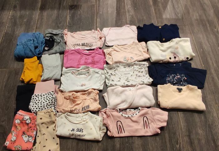 Lot vêtements fille 3 mois