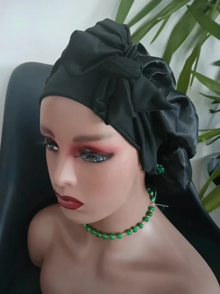 Bonnet noir pour femme 🌿💝 - photo numéro 3