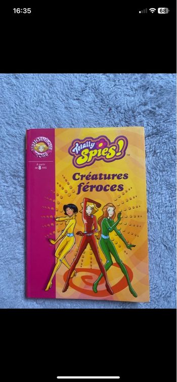 Livre totally spies creatures féroces 
