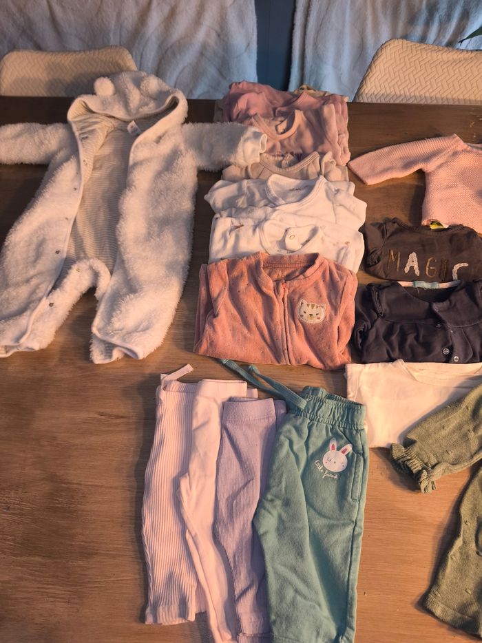 Lot vêtement bébé fille 3 mois - photo numéro 3