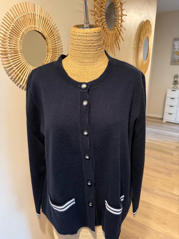 Gilet classique et chic - photo numéro 3