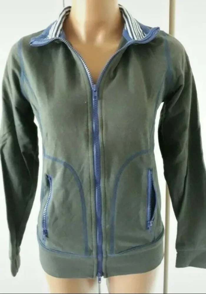 Belle veste grise sport Bpc taille 36 sweat-shirt  gilet