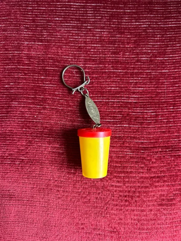 Porte-clé Amora vintage années 1960 - photo numéro 4