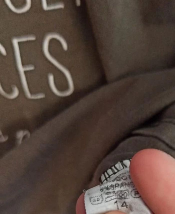 Tee Shirt Kaki avec inscription - Cloothes - photo numéro 3