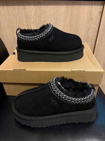 Ugg TAZZ neuf taille 36
