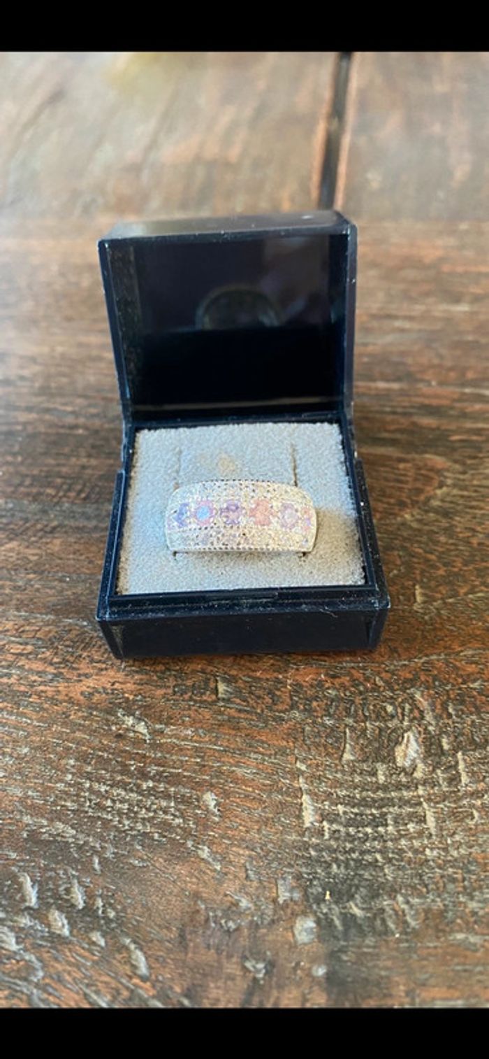 Magnifique bague avec pierres roses et parmes, taille 57 - photo numéro 2