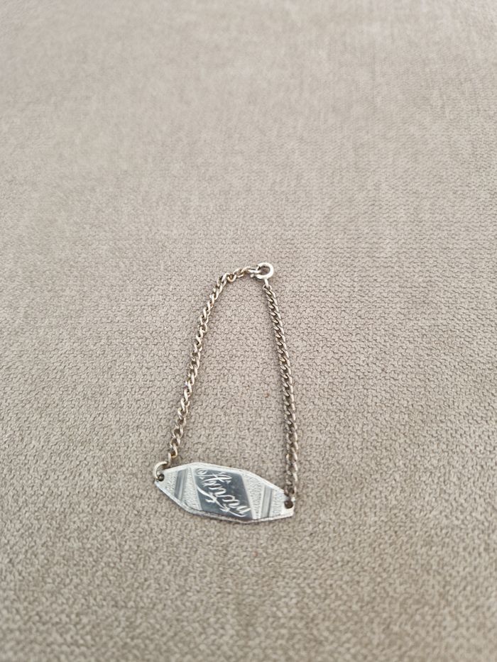 Bracelet de naissance argenté prénom Anna - photo numéro 2