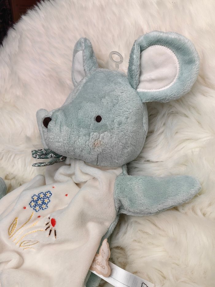 Doudou peluche marionnette souris verte Kaloo K210003 - photo numéro 3
