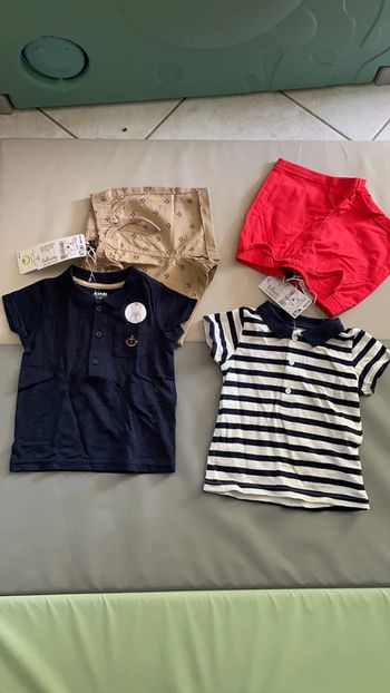 Lot de 2 ensembles été 9 mois