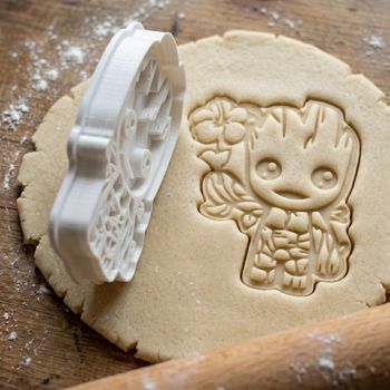 Emporte-pièce Bébé Groot - Découpoir Biscuit Sablé Pâte à Sucre Marvel