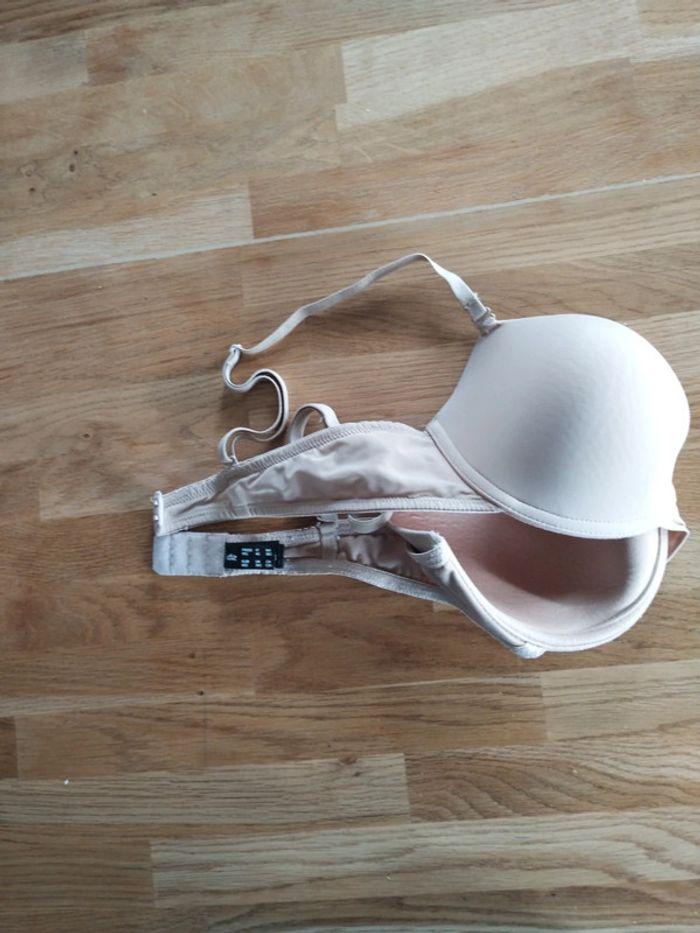 Soutien gorge couleur chair 95C 👙 - photo numéro 5