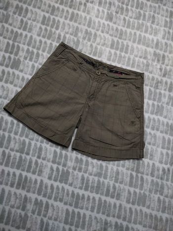 Short court a carreaux vert kaki Teddy Smith taille 36