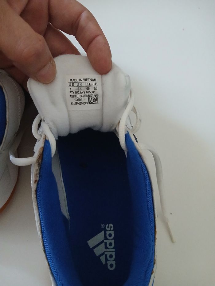 Basket Adidas taille 40 - photo numéro 4