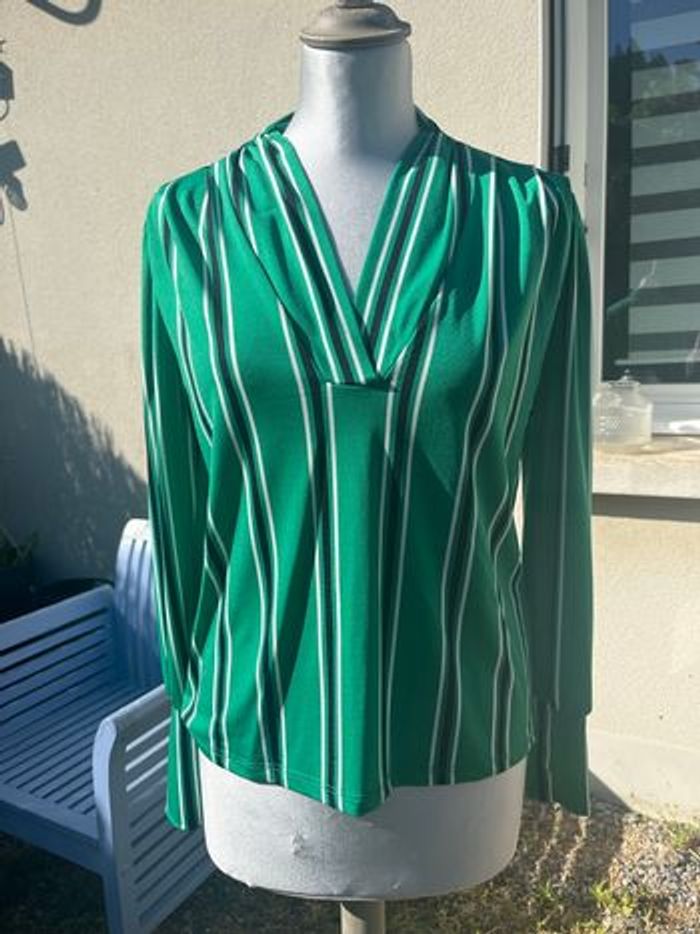 💚 Chemisier Morgan vert à rayures noires et blanches 💚 - photo numéro 1