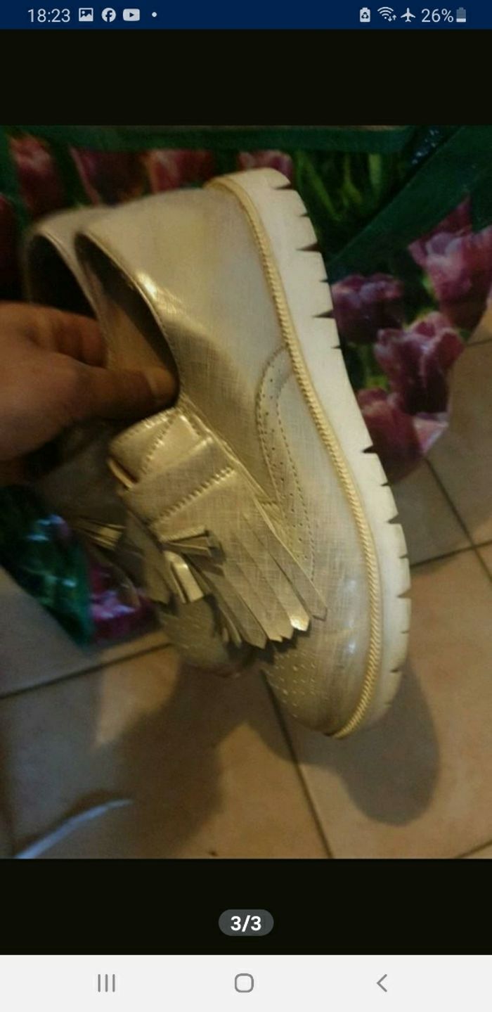 Chaussure 34 - photo numéro 3