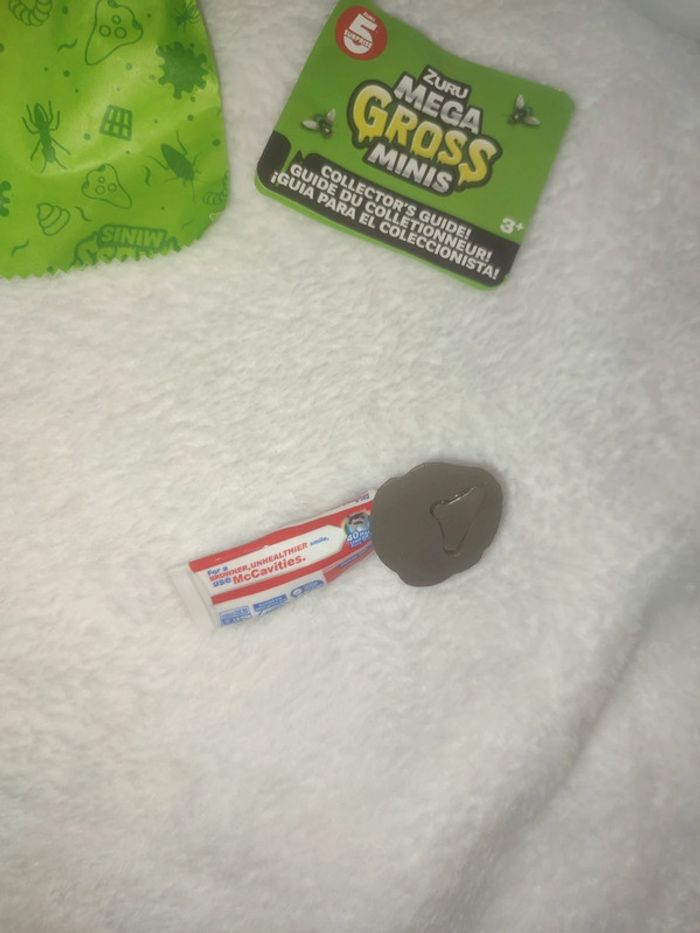 Figurine Mega gross mini - photo numéro 4