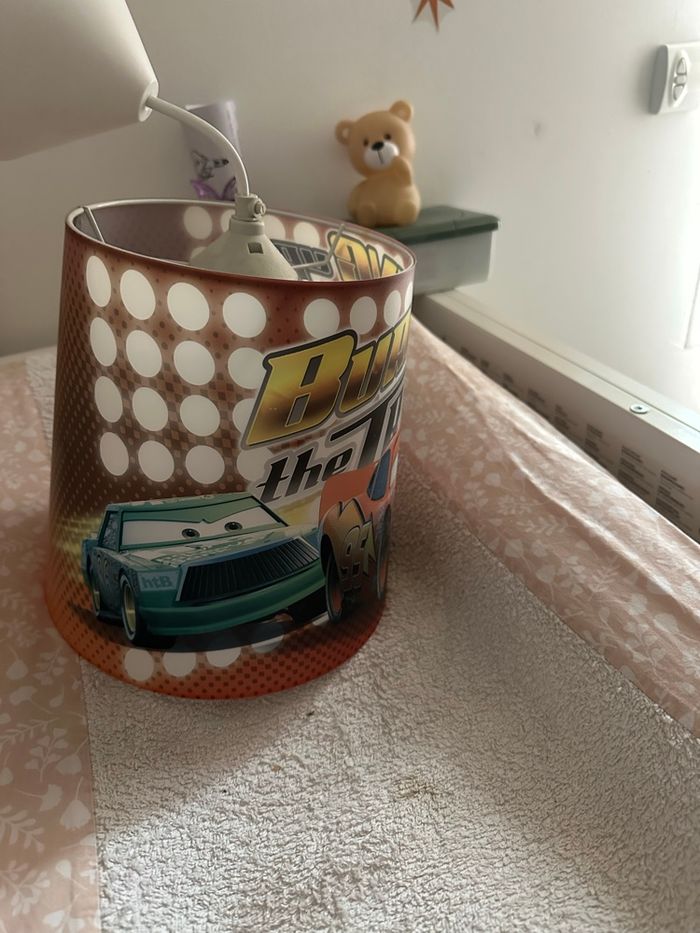 Lustre Cars – Luminaire pour chambre d’enfant