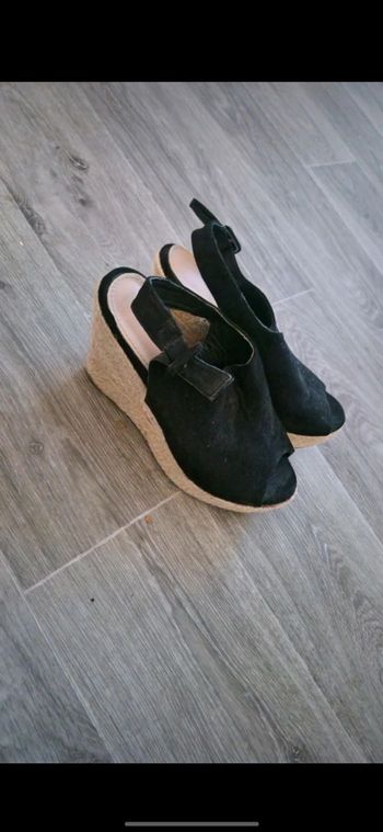 Chaussure noir à talon