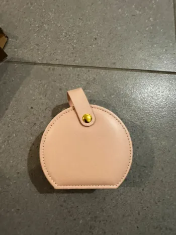 Petite boite à bijou rose, neuvesans étiquette, 10,5x9x4,5cm