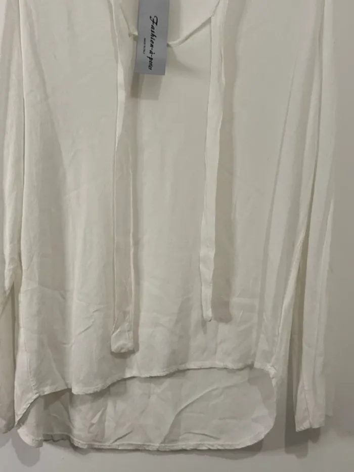 Blouse femme blanche – Manches longues – Taille jusqu’au 48 – Chic & tendance - photo numéro 3