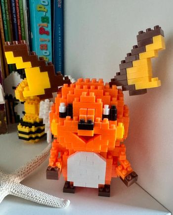 Raichu à monter (bloc de construction)