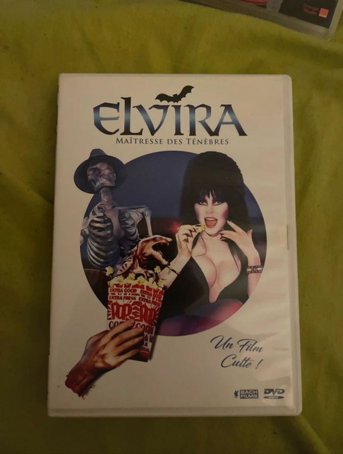 Elvira & le château hanté + elvira maîtresse des ténèbres dvd - photo numéro 7