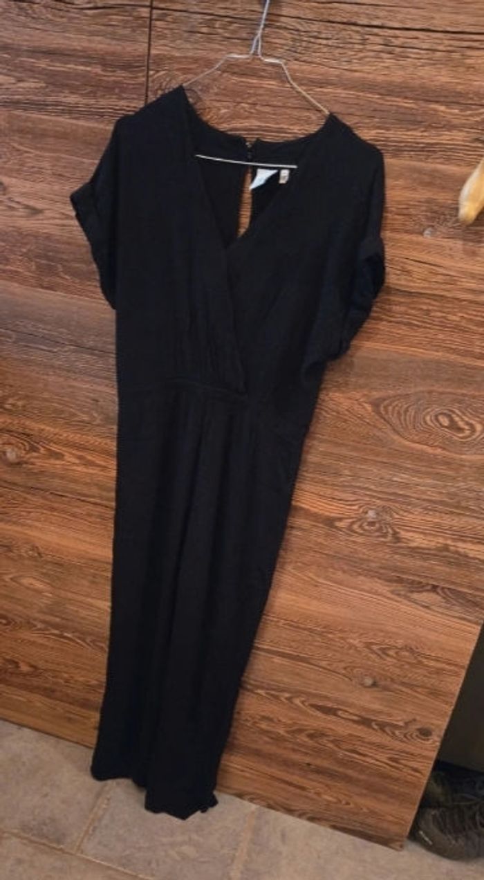 Combinaison noire manches courtes