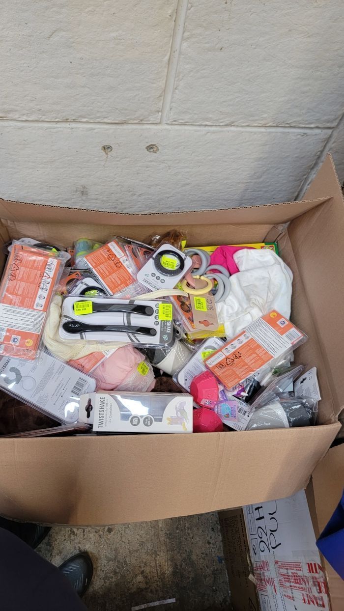 Box mystere liquidation de stock NEUF à-90% Produit bébé 🚼 - photo numéro 9