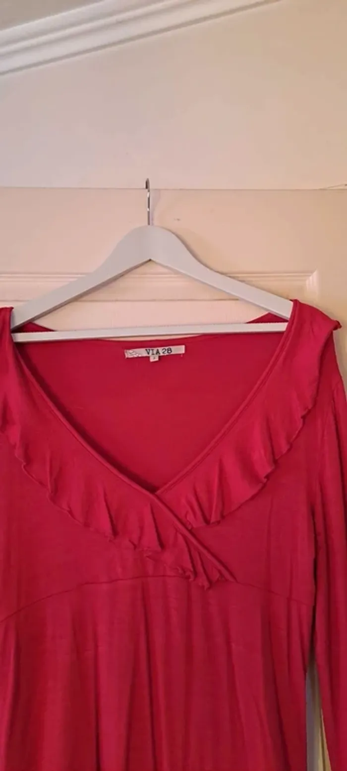 T Shirt manches longues rouge grand décolleté - Marque Via 28 - Taille 42 - État neuf. - photo numéro 8