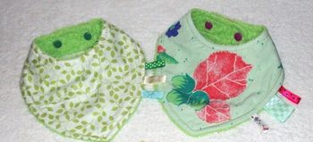 Lot de 2 bavoirs bandana réversibles