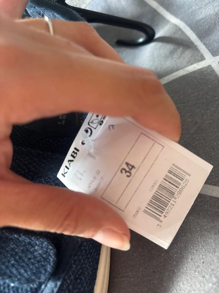 Chaussure garçon pointure 34 neuf avec étiquette - photo numéro 4