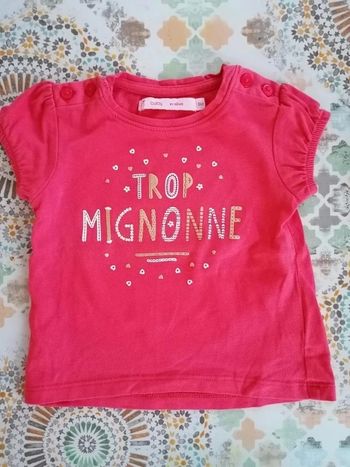 Tee-shirt fille taille 6 mois