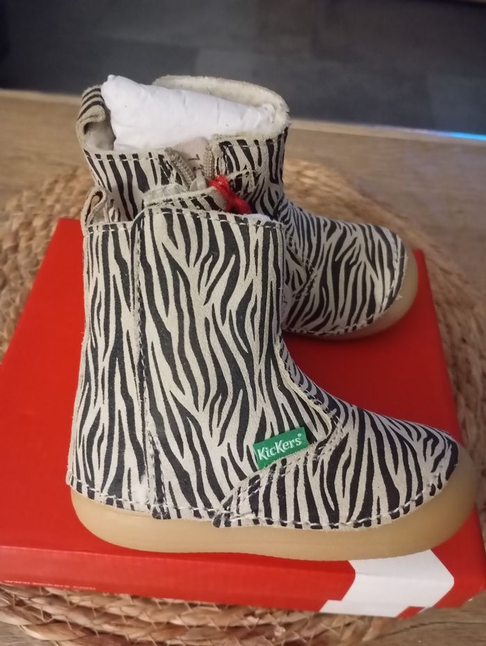 Kickers neuves pour fille en taille 19 - photo numéro 4