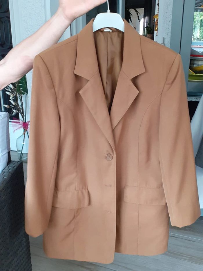 Veste tailleur toute neuve