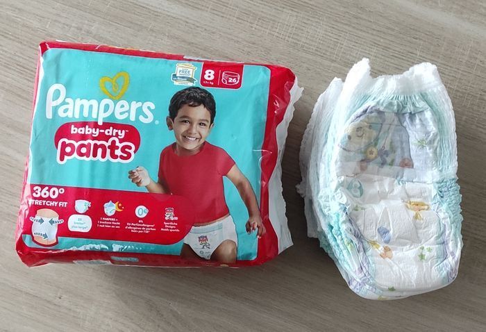Couches culottes Pampers